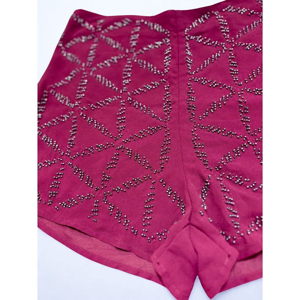 Abercrombie & Fitch Geometric Beaded Studded High Rise Shorts Magenta - Picture 3 of 5